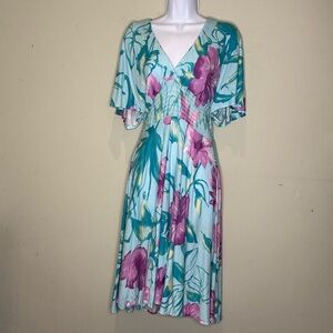 Le Shack by Tracy Feith floral midi dress with back rope detailing, size 6